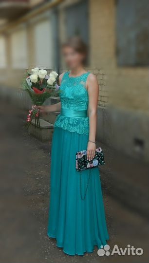 Вечернее платье