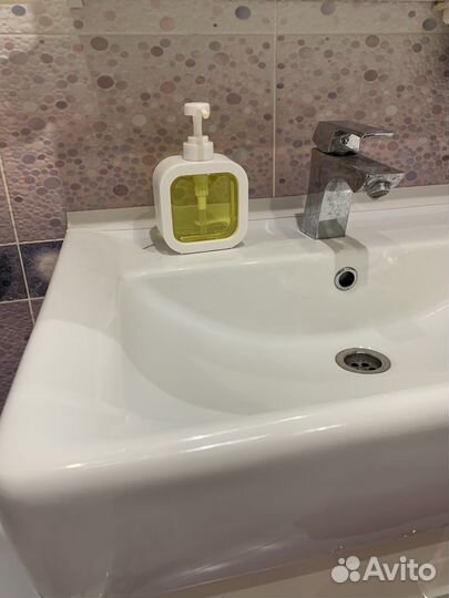 Диспенсер для жидкого мыла 500 мл