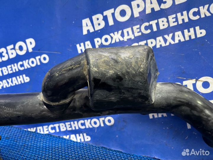 Гофра воздушного фильтра Opel Vectra B седан 1998