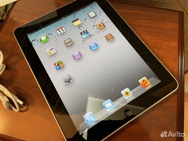iPad 1 2010 год раритет в идеальном состоянии