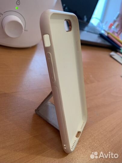 Чехлы на телефон iPhone 7/8