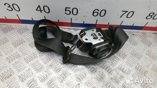 Ремень безопасности с пиропатроном сиденья передне