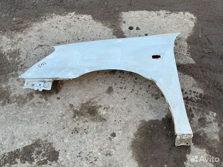 Nissan almera g15 крыло передне левое бу
