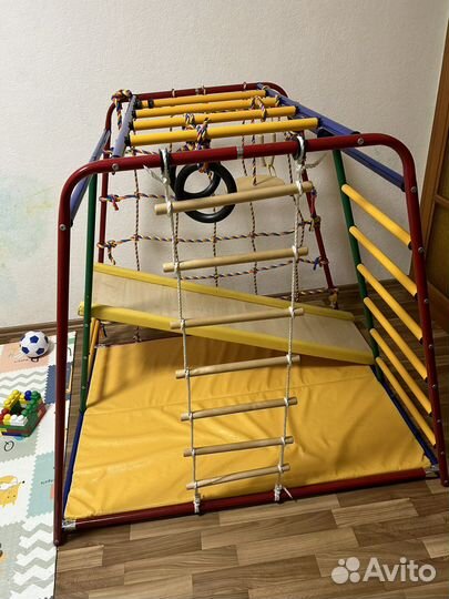Детский спортивный комплекс