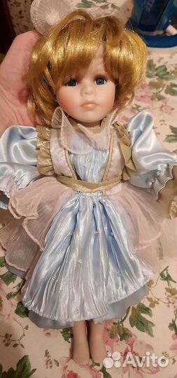 Кукла фарфоровая Remeco Collection, 40 см