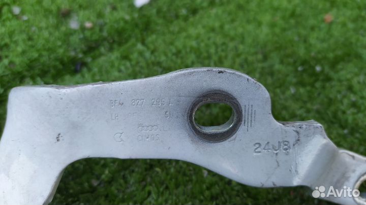 Петли багажника Audi A3 sportback CDA 1 2008