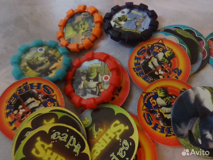 Фишки кэпсы сотки календарики