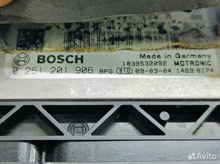 Блок управления двс Audi Q5 8R 2.0 CDN 2009