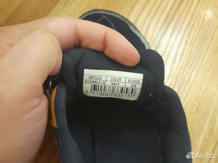 Кроссовки р.29