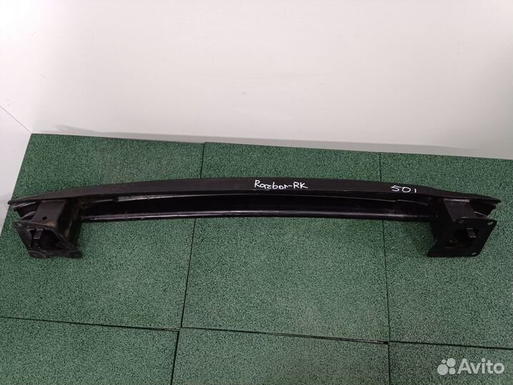 Усилитель заднего бампера VW Passat B7