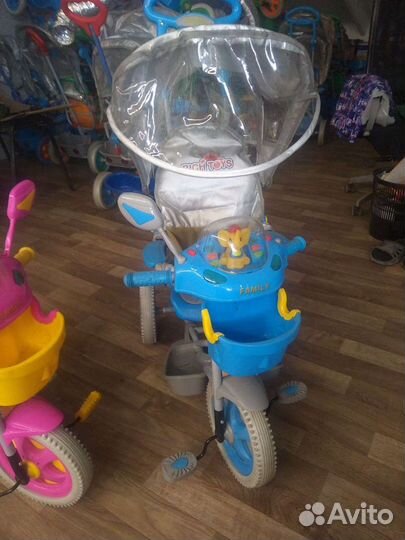 Детский велосипед с родительской ручкой