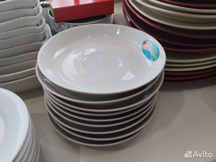 Тарелка, салатники, блюдца Дулево