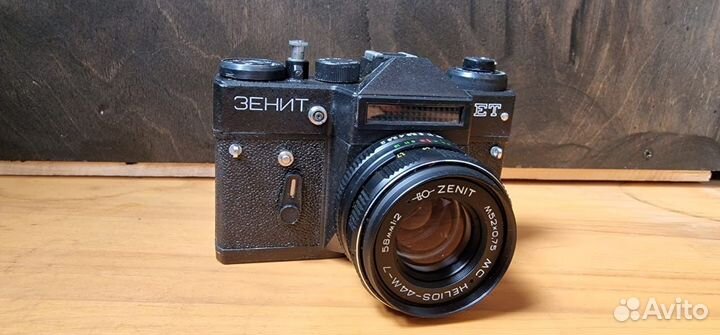 Фотоаппарат zenit пленочный экспортный со вспышкой