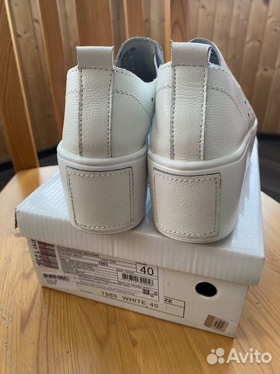 Полуботинки Lady one белые р-р 40