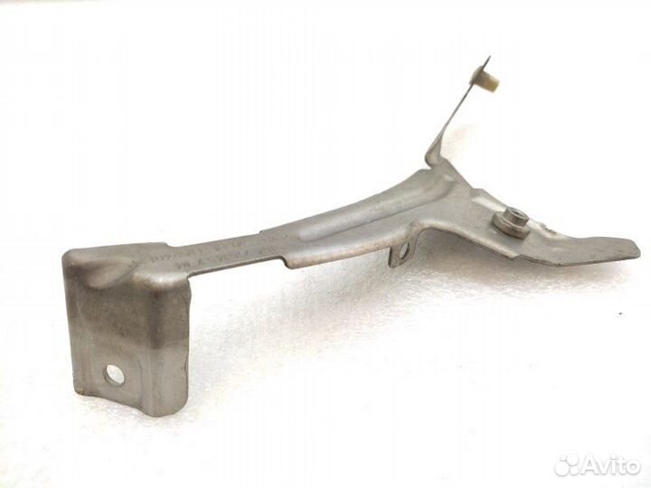 Кронштейн крыла передний правый Bmw 5-Series E60