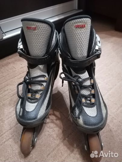 Роликовые коньки