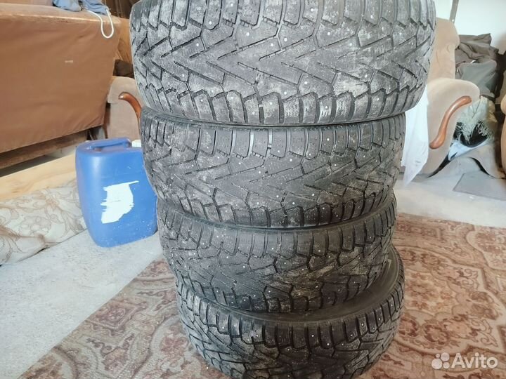 Pirelli Ice 225/60 R17
