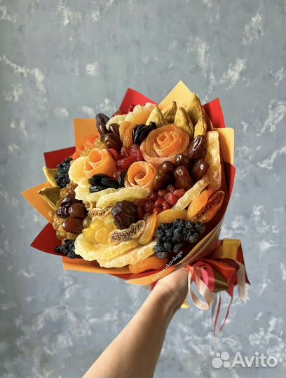 Букет из сухофруктов