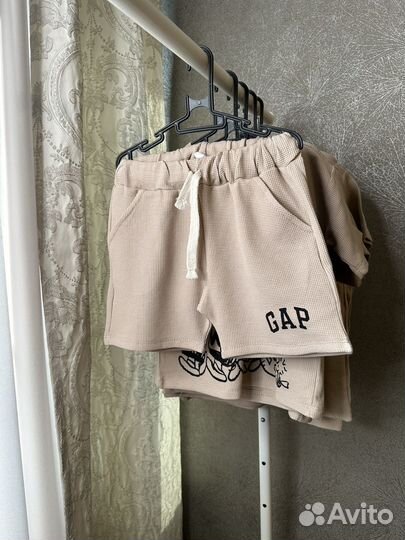 Костюм Gap 98,116