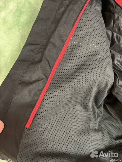 Мотокуртка новая (бронебойная)