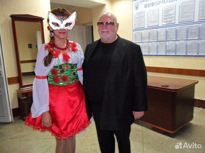 Сценический костюм