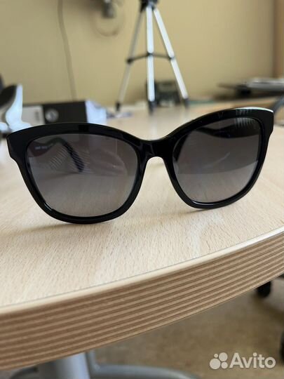 Солнцезащитные очки coach