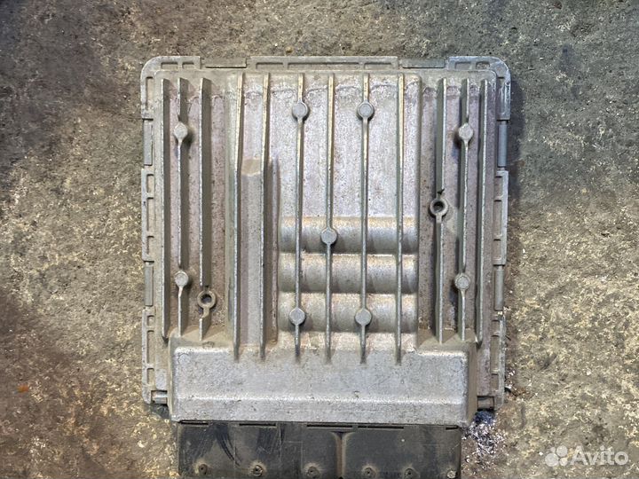 Блок управления двигателем BMW e60