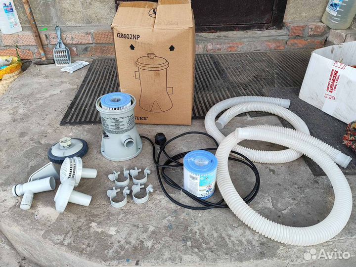 Фильтр для бассейна бу