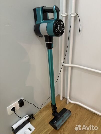 Вертикальный пылесос