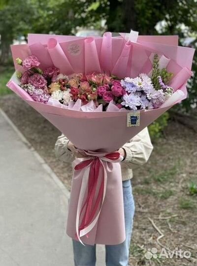 Букеты цветов с доставкой