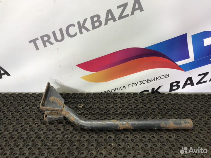 81612435265 Кронштейн крыла переднего левый