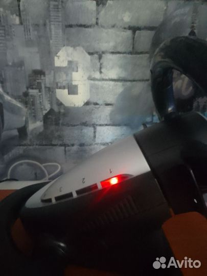 Игровой руль с педалями для пк