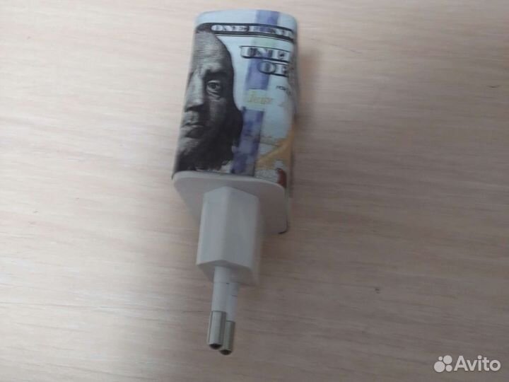 Блок питания для Huawei с принтом 100 долларов
