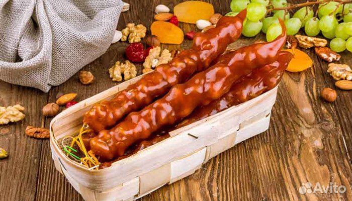 Сухофрукты и орехи