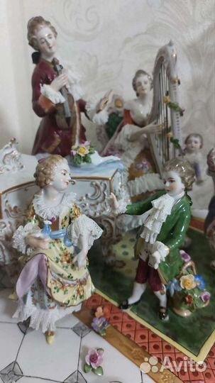 Кружевная композиция