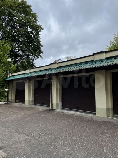 3-к. квартира, 150 м², 2/4 эт.