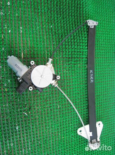 Стеклоподъемник задний правый Honda Accord 7 (CL)