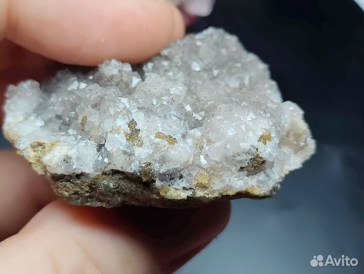 Гранат в окварцовке. Бор