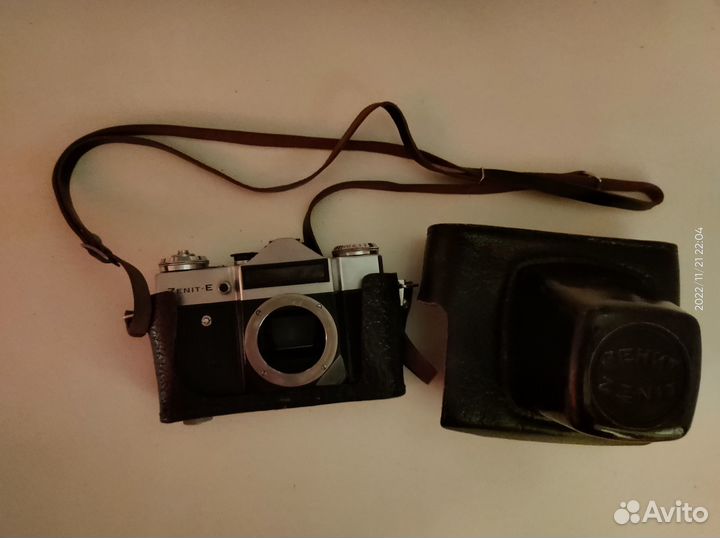 Фотоаппарат Зенит-Е и вспышка сэф-3