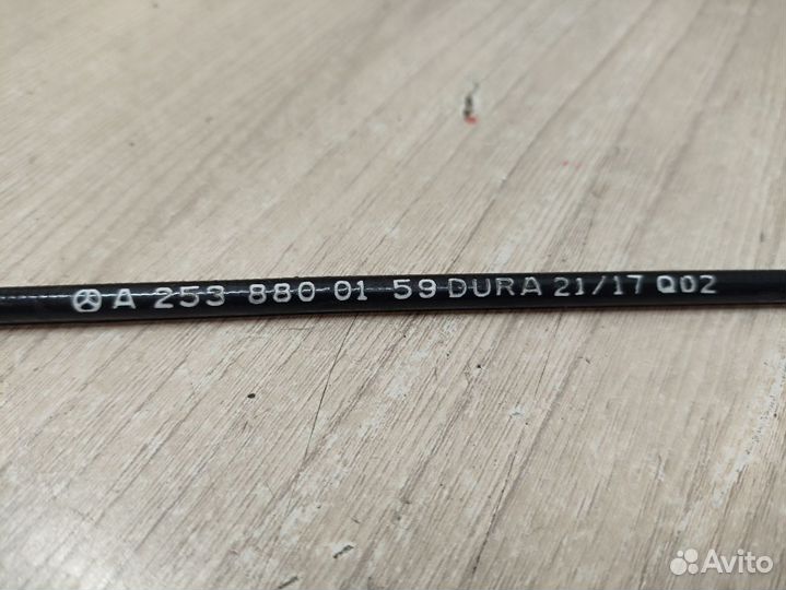 Б/У Трос открывания капота Mercedes#001