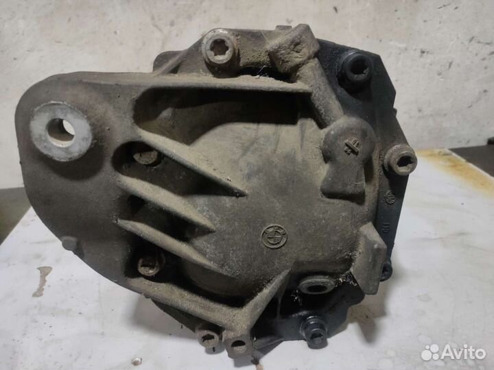 Задний редуктор BMW F10 523i 528i N52 3.38