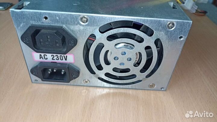 Блок питания