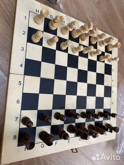 Шахматы деревянные