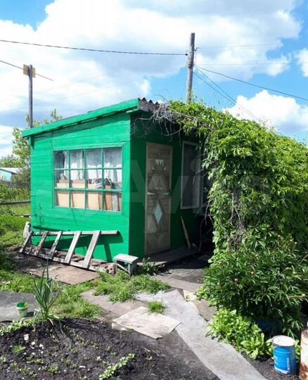 Дача 10 м² на участке 8 сот.