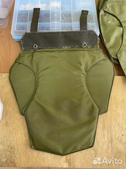 Напашник трёхлепестковый с баллистикой Клён