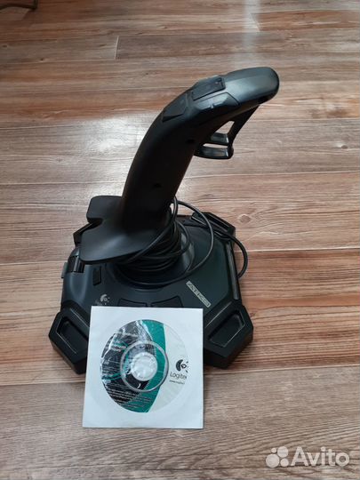 Джойстик Logitech Attack 3