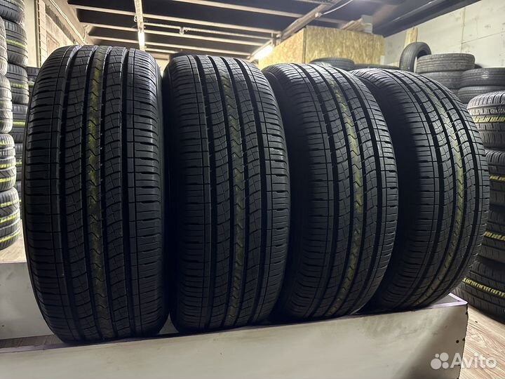 Kumho Solus KH16 235/60 R17 102T
