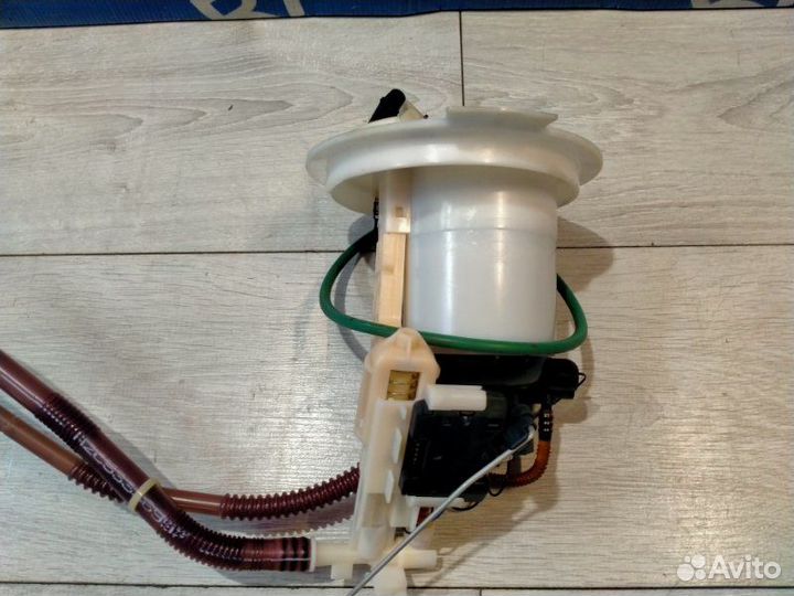 Датчик уровня топлива Mercedes-Benz 212.054 E 300