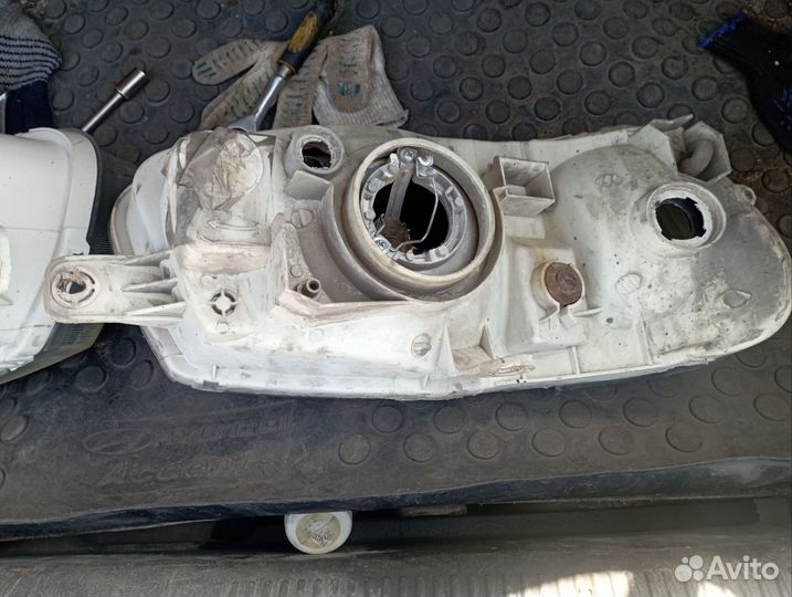Корпус фары б/у