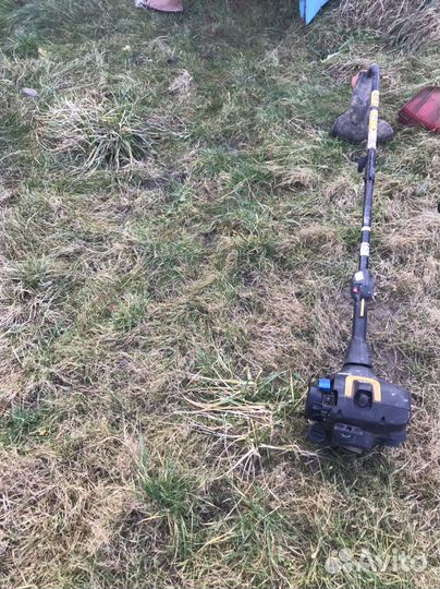 Тример бензиновый